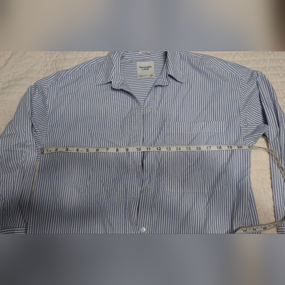 Abercrombie and Fitch Oversized button-up shirt - Picture 5 of 6